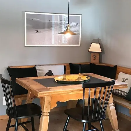 Kro Berghaus Alpenroesli *