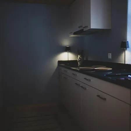 Berghaus Alpenroesli 여관 클로스터스