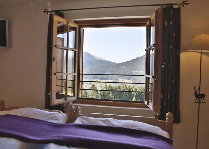 Berghaus Alpenroesli Inn